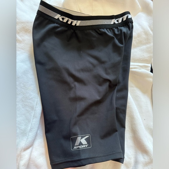 Kith cycle shorts XS - Picture 5 of 5